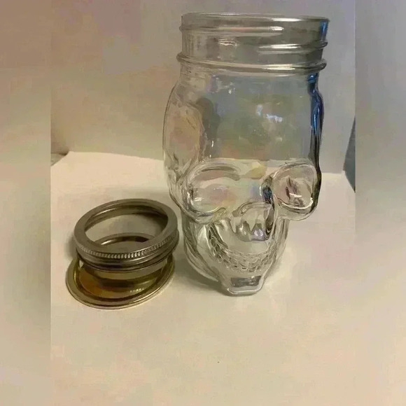 Skeleton Iridescent Skull Glass Jar can be used to put candy etc in for party - Picture 6 of 9